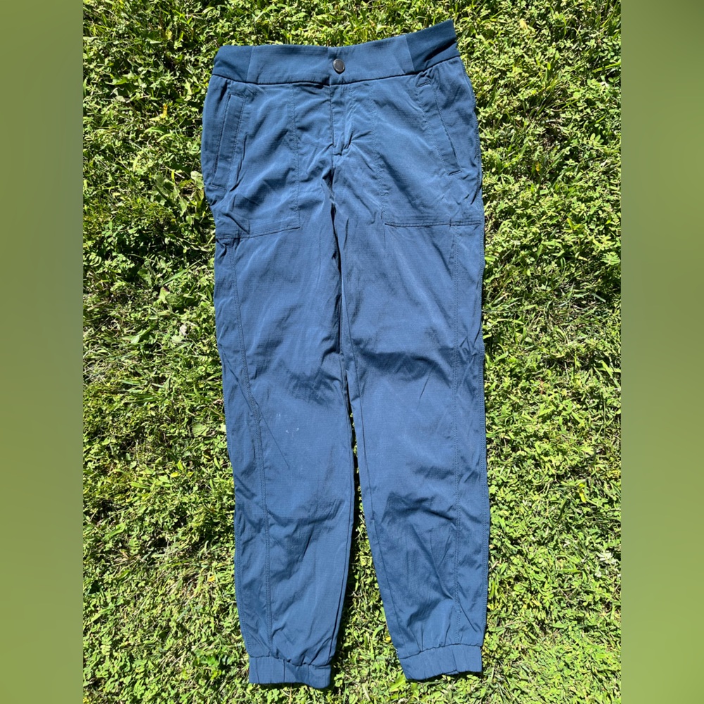 Athleta Trekkie joggers